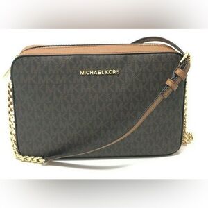 Michael Kors Women's Jet Set East West Crossbody Handbag Saffiano, Brown, Large